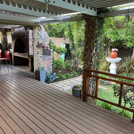 Cottonwood Guesthouse Oasis 블룸폰테인 외부 사진