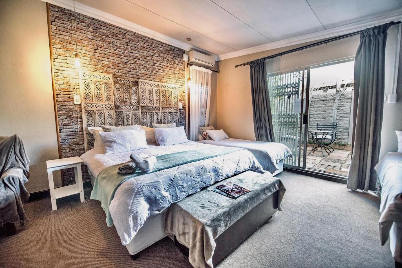 Cottonwood Guesthouse Oasis 블룸폰테인 외부 사진