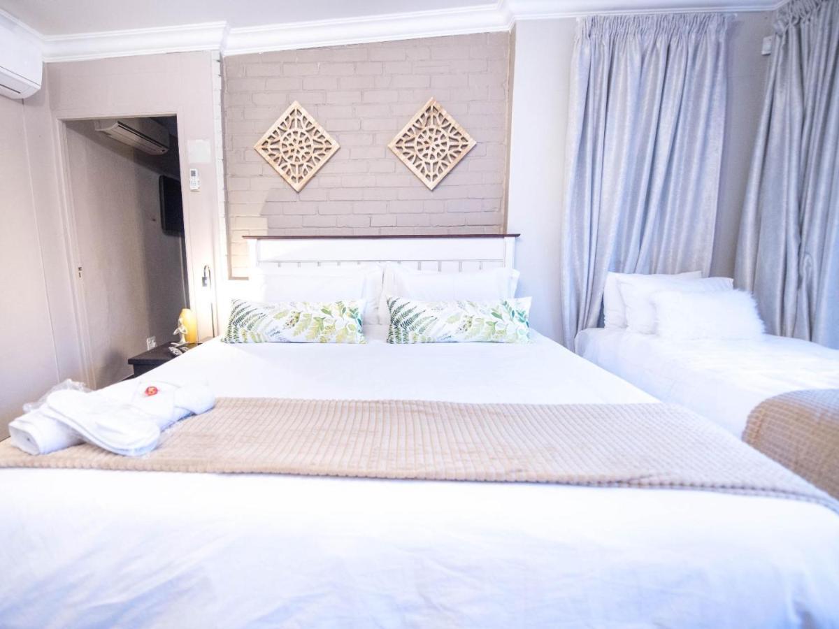 Cottonwood Guesthouse Oasis 블룸폰테인 외부 사진