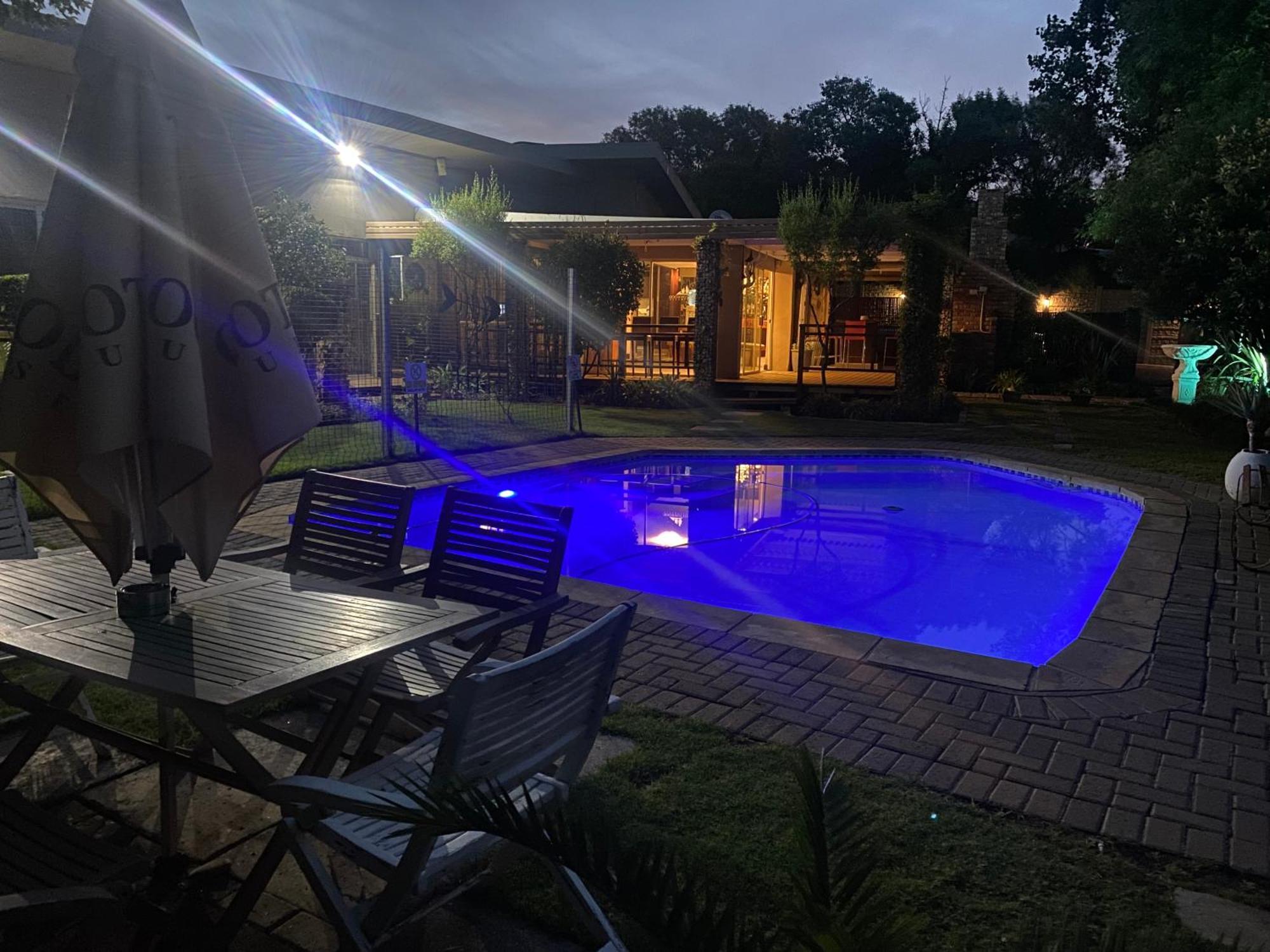 Cottonwood Guesthouse Oasis 블룸폰테인 외부 사진